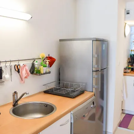 Apartment Maurice Trubert